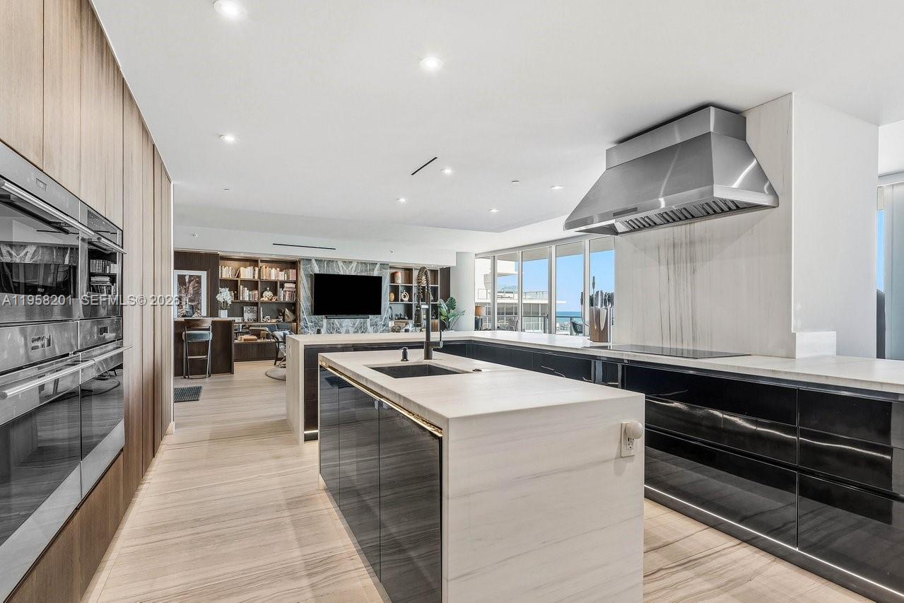 2200 FORT LAUDERDALE BEACH - Residential