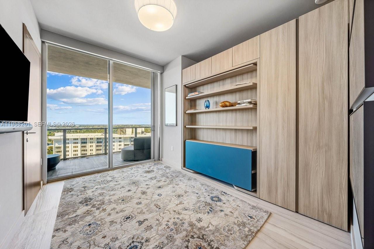 2200 FORT LAUDERDALE BEACH - Residential