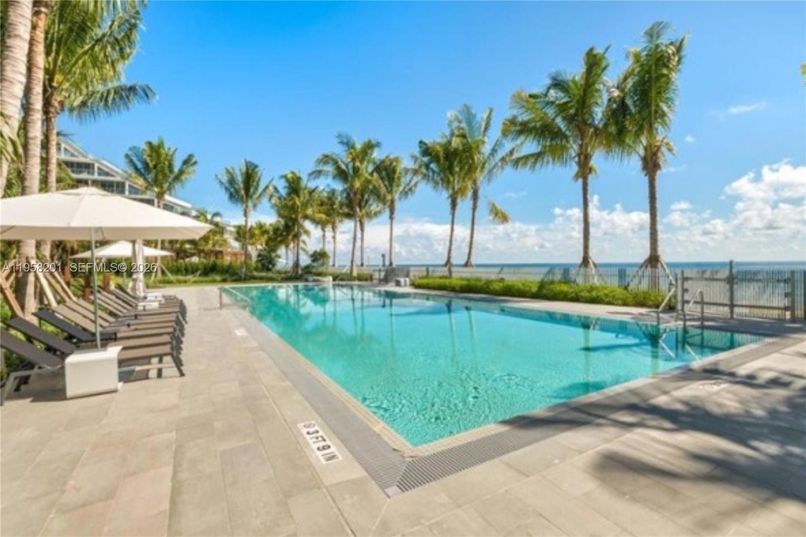 2200 FORT LAUDERDALE BEACH - Residential