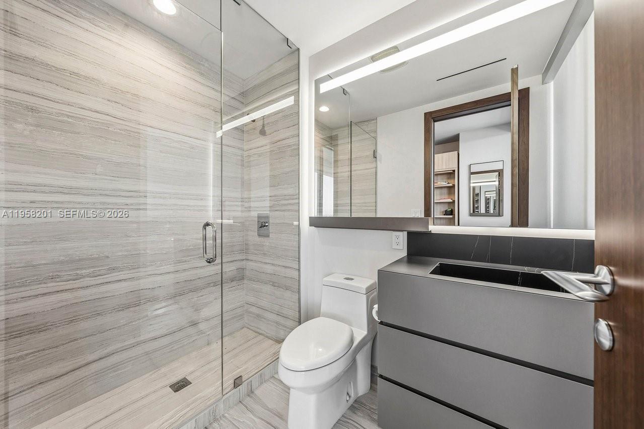 2200 FORT LAUDERDALE BEACH - Residential