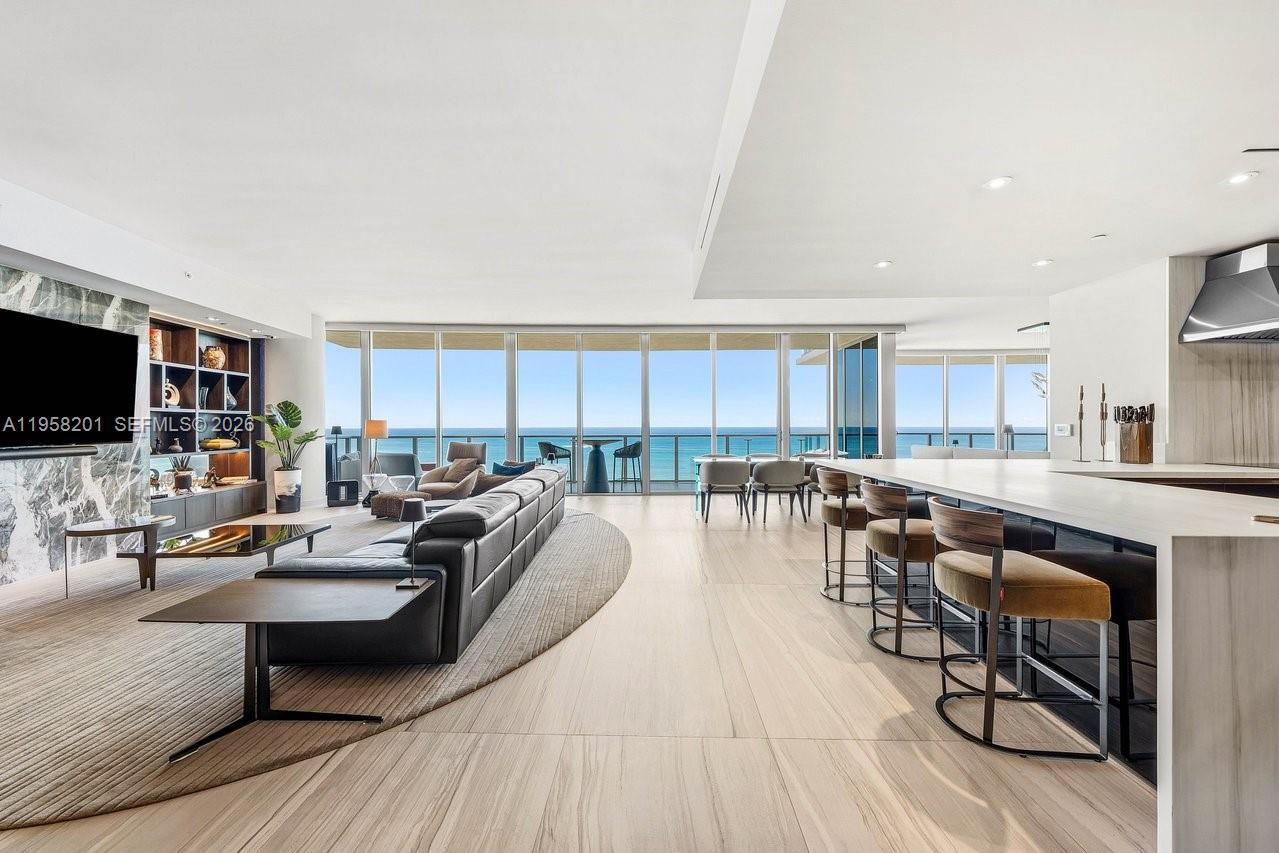2200 FORT LAUDERDALE BEACH - Residential