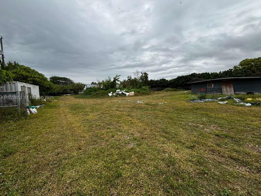 Near Florida City - Residential