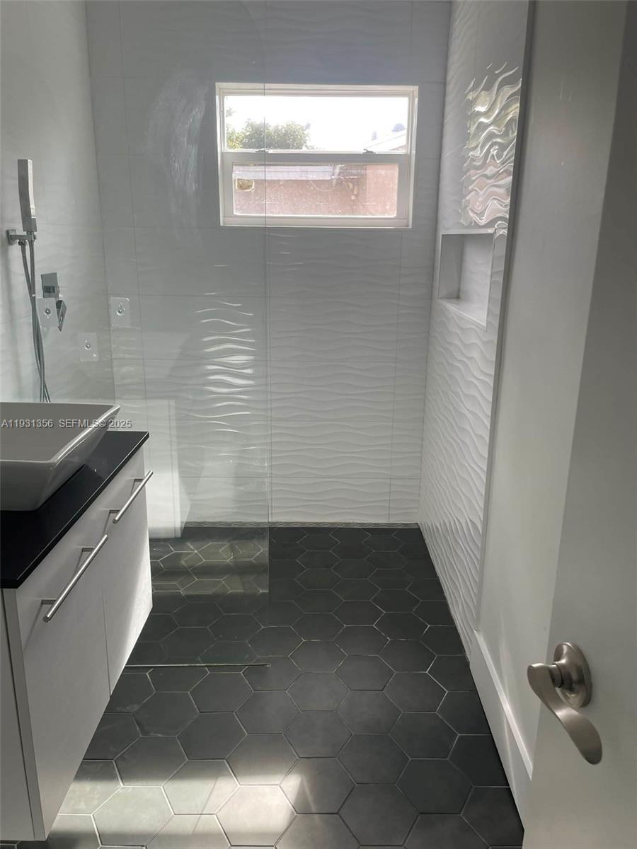 Sandalfoot Cove Sec Two - Residential