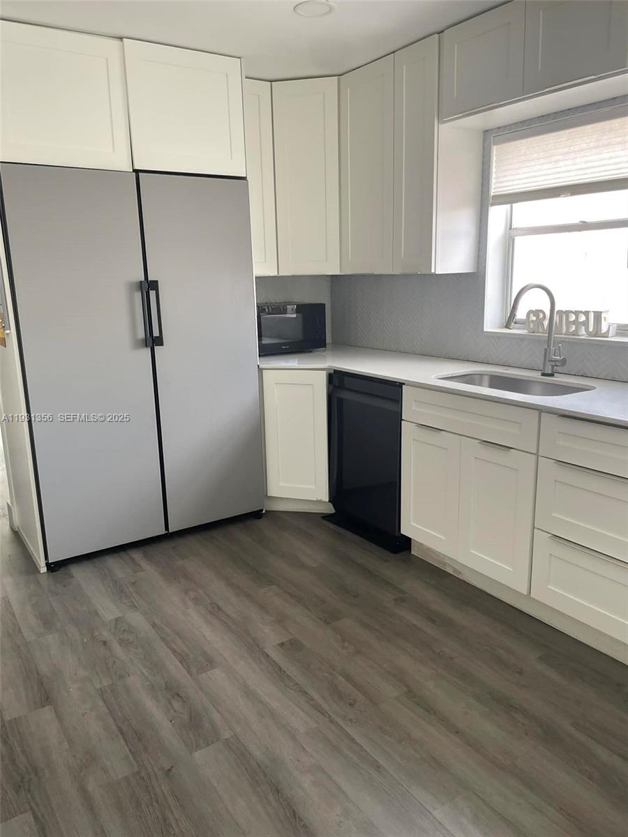 Sandalfoot Cove Sec Two - Residential