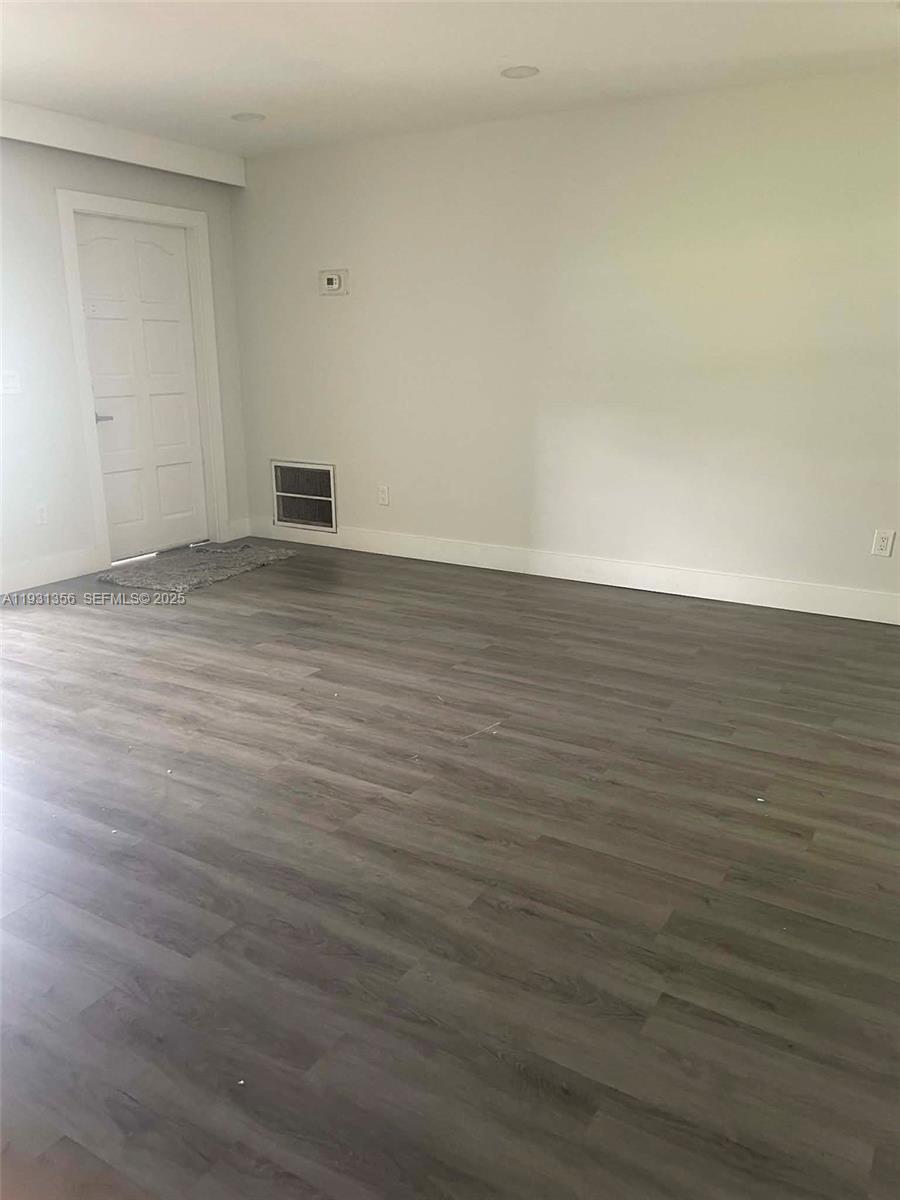 Sandalfoot Cove Sec Two - Residential