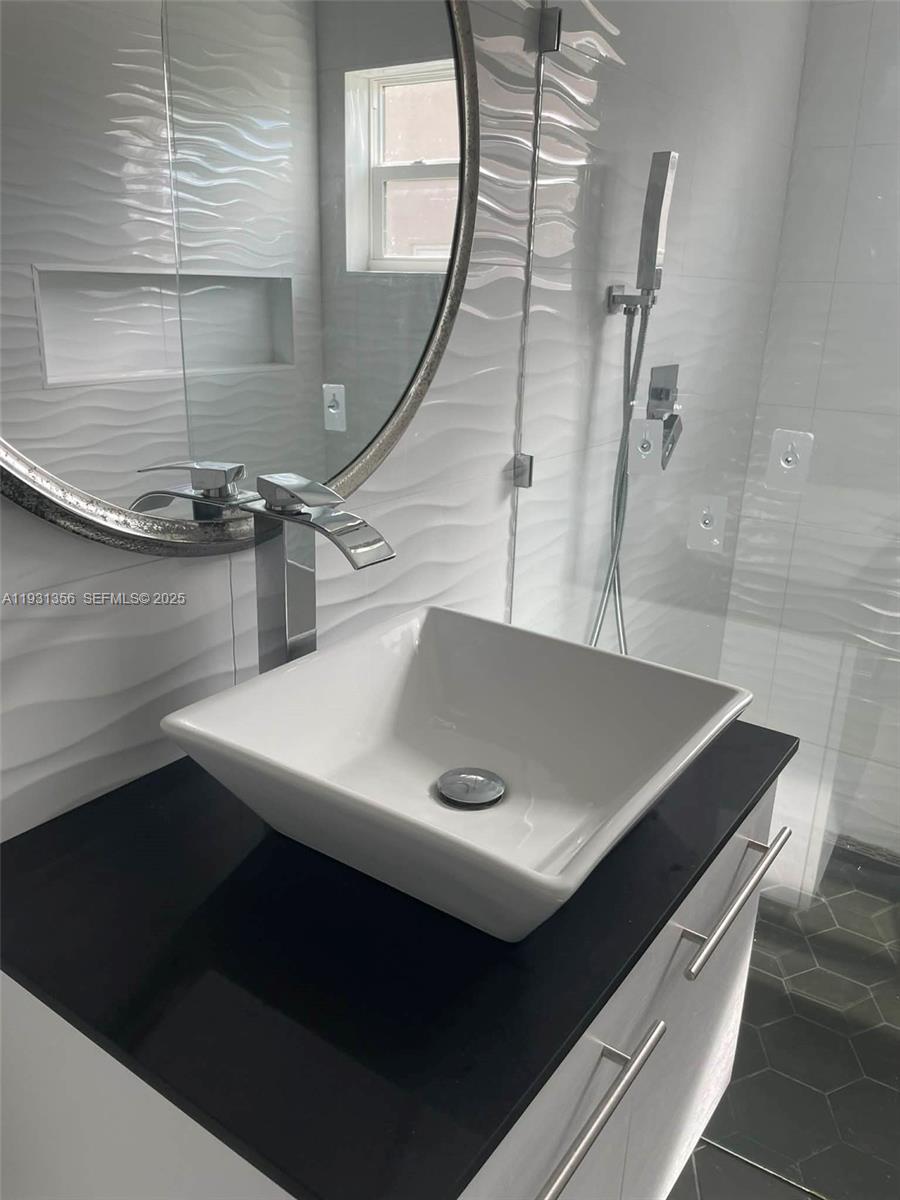 Sandalfoot Cove Sec Two - Residential