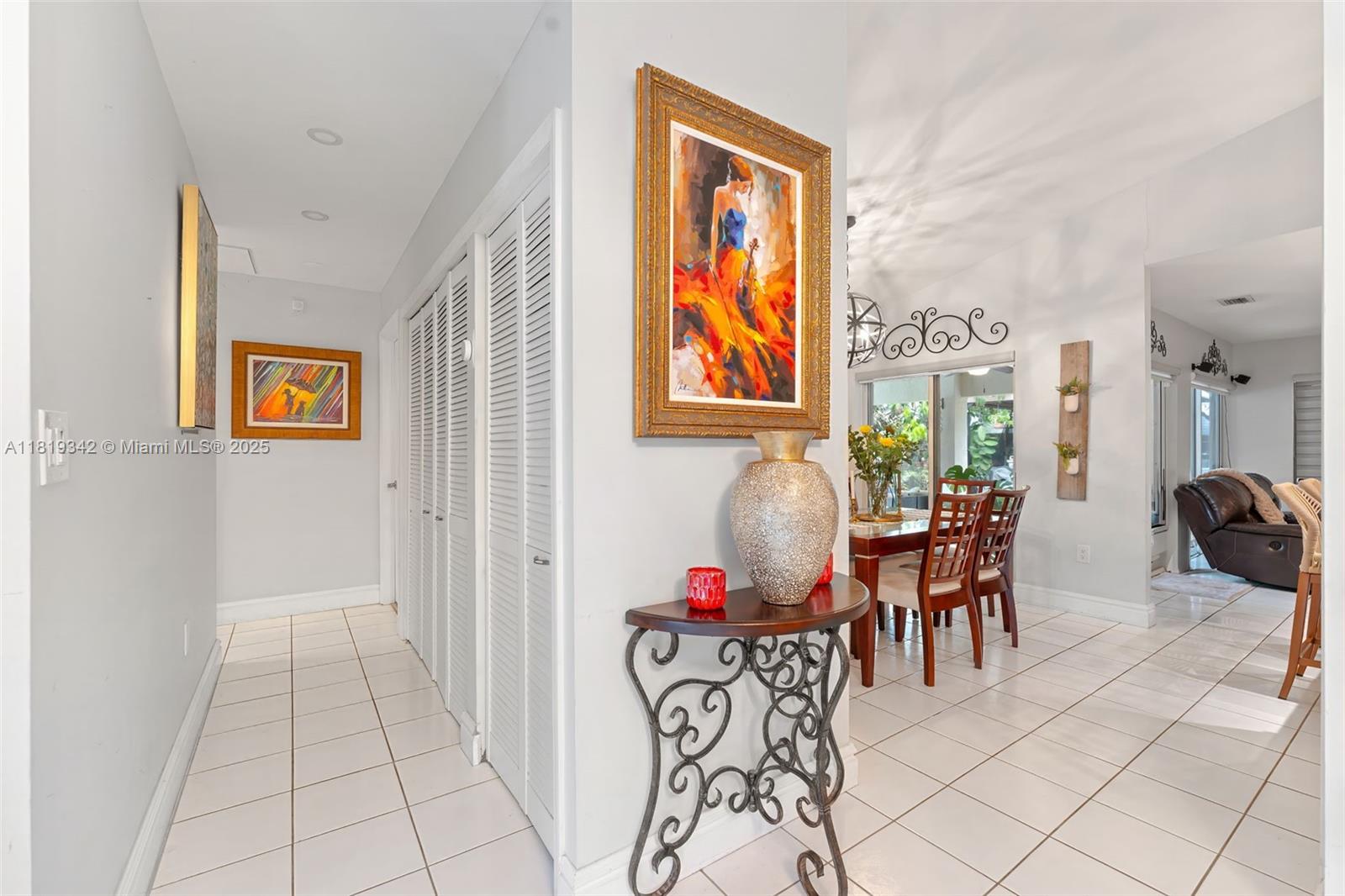 BIRD LAKES SOUTH SEC 2 - Residential Lease