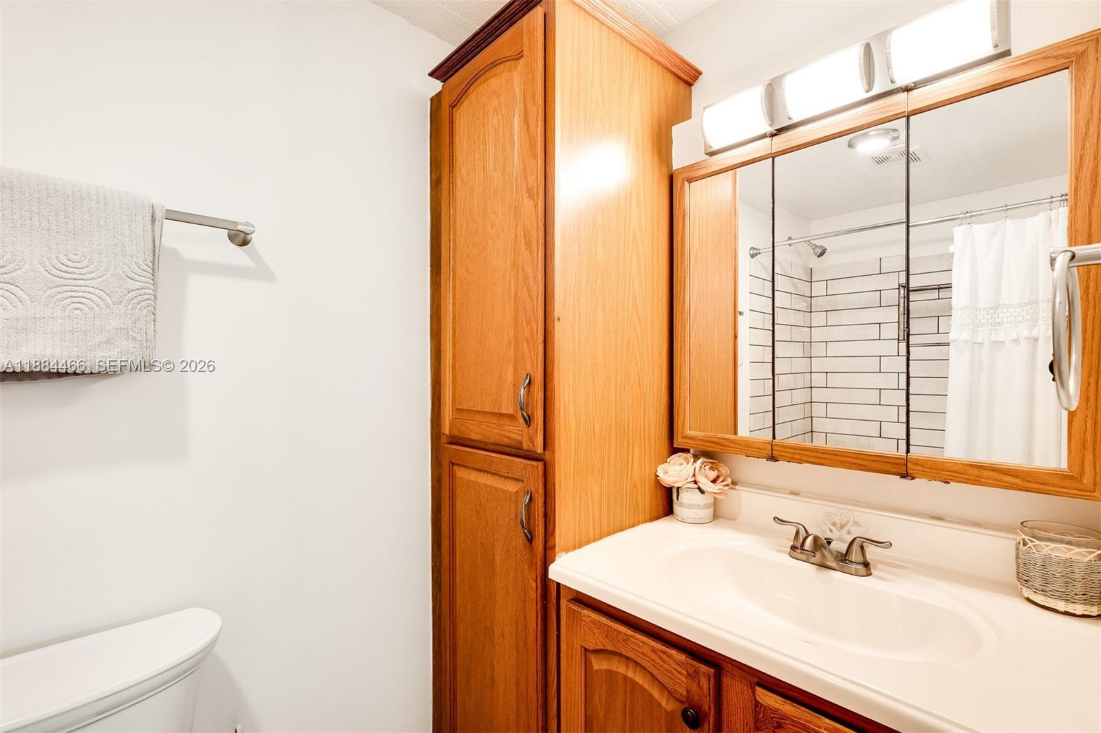 ESTATES OF FT. LAUDERDALE - Residential