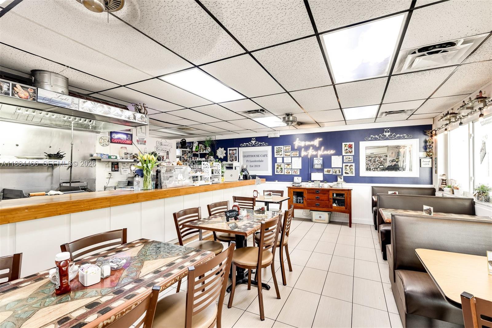 ESTATES OF FT. LAUDERDALE - Residential