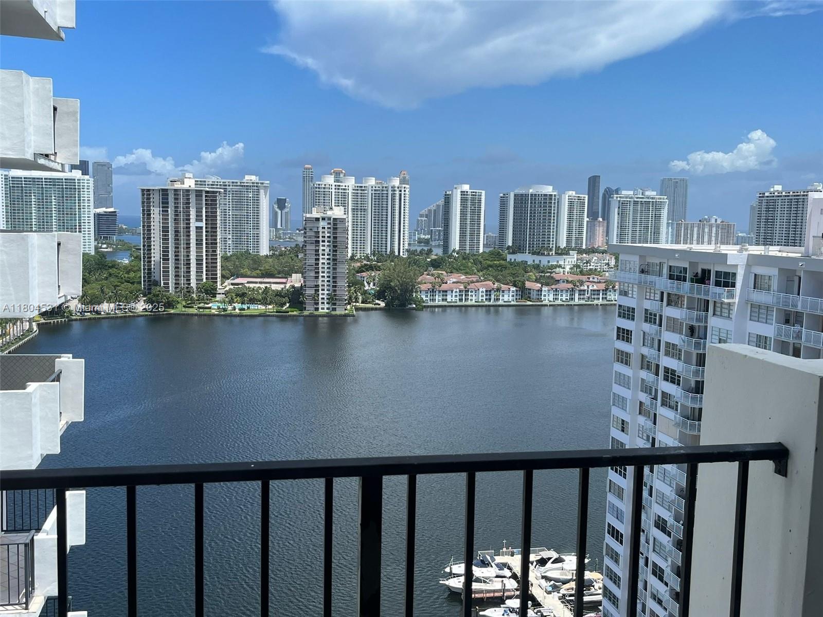 Rental Property at 2750 Ne 183rd St 2201, Aventura, Miami-Dade County, Florida - Bedrooms: 1 
Bathrooms: 2  - $2,200 MO.