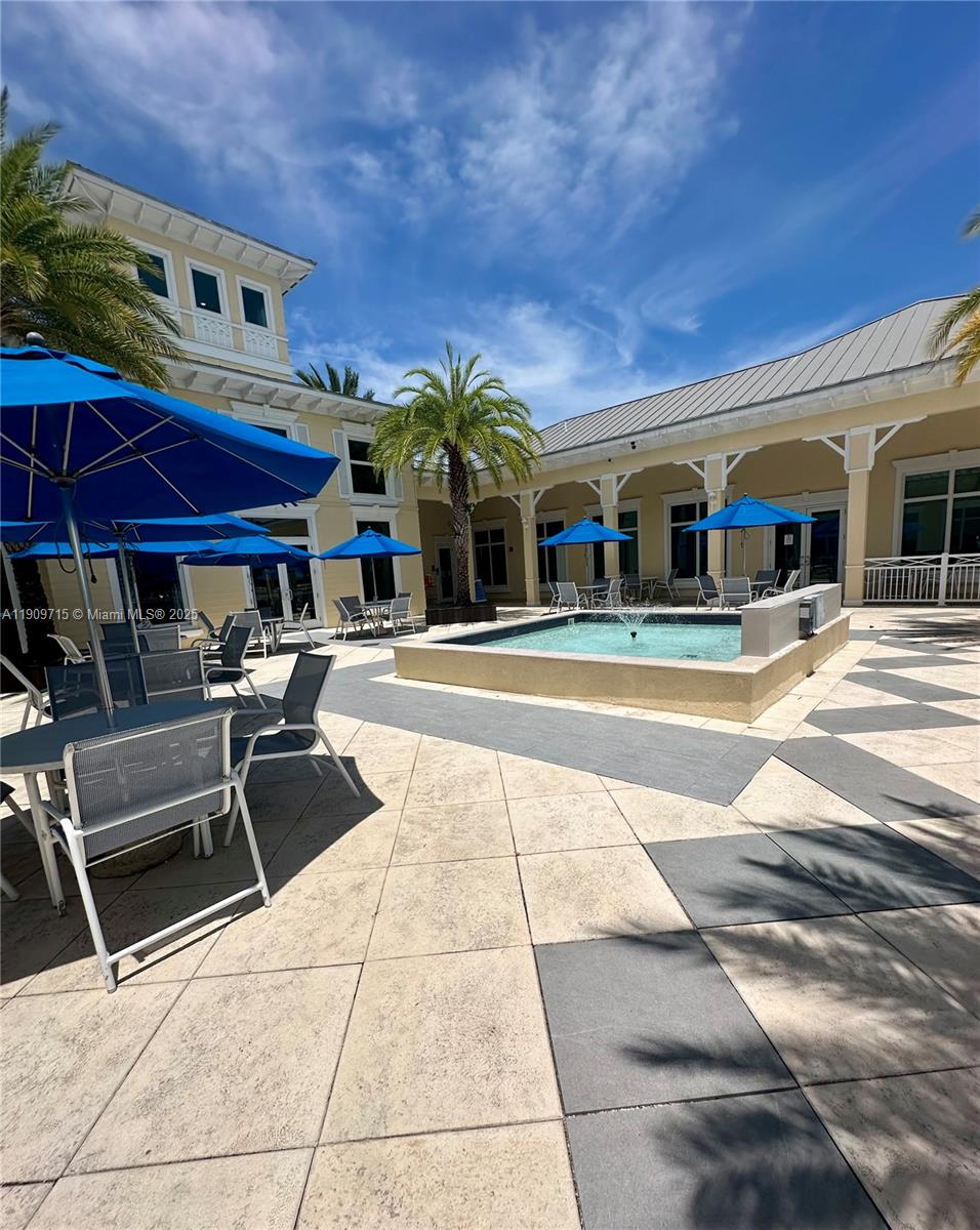 FIJI CONDO NO 1 - Residential