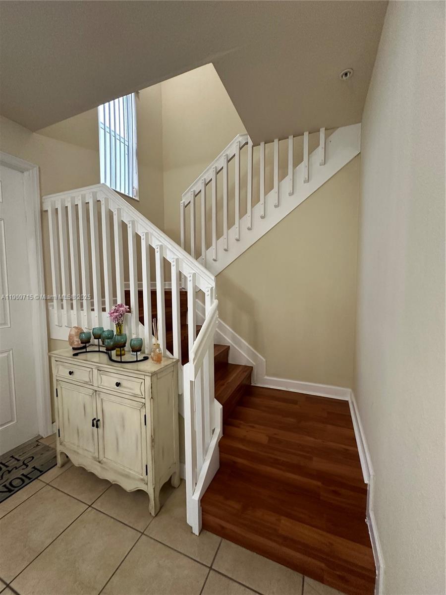 FIJI CONDO NO 1 - Residential