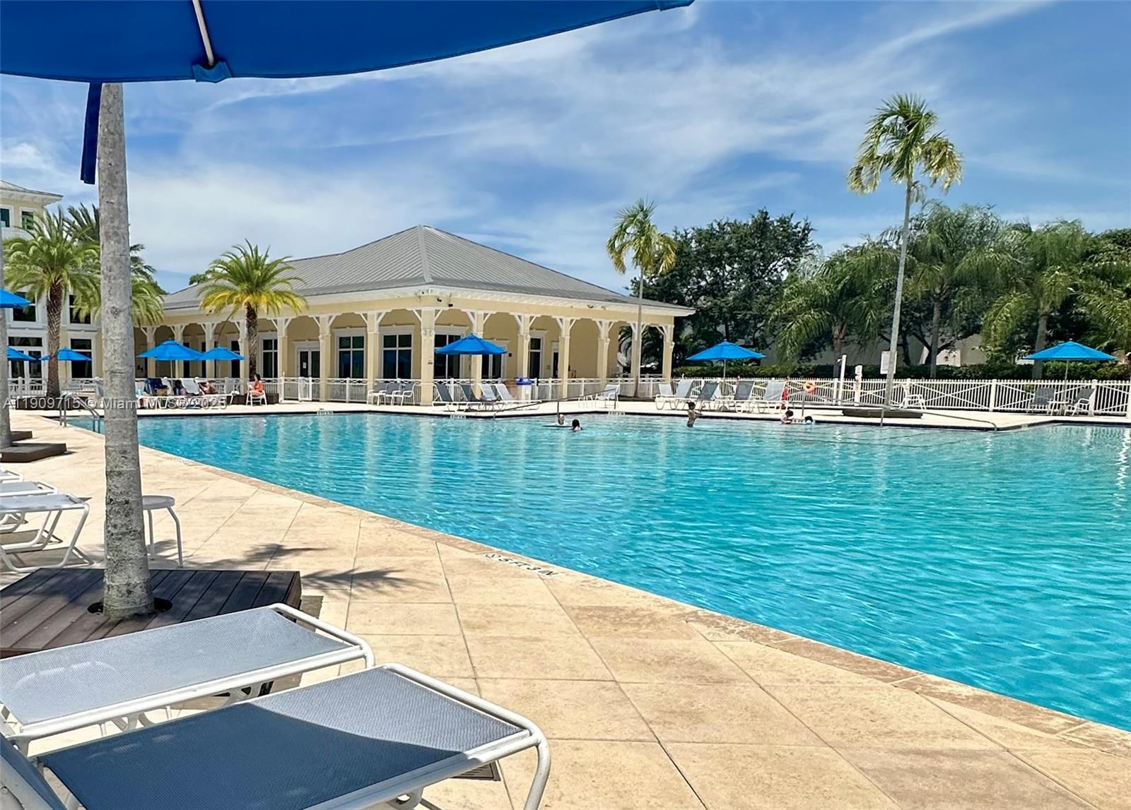 FIJI CONDO NO 1 - Residential