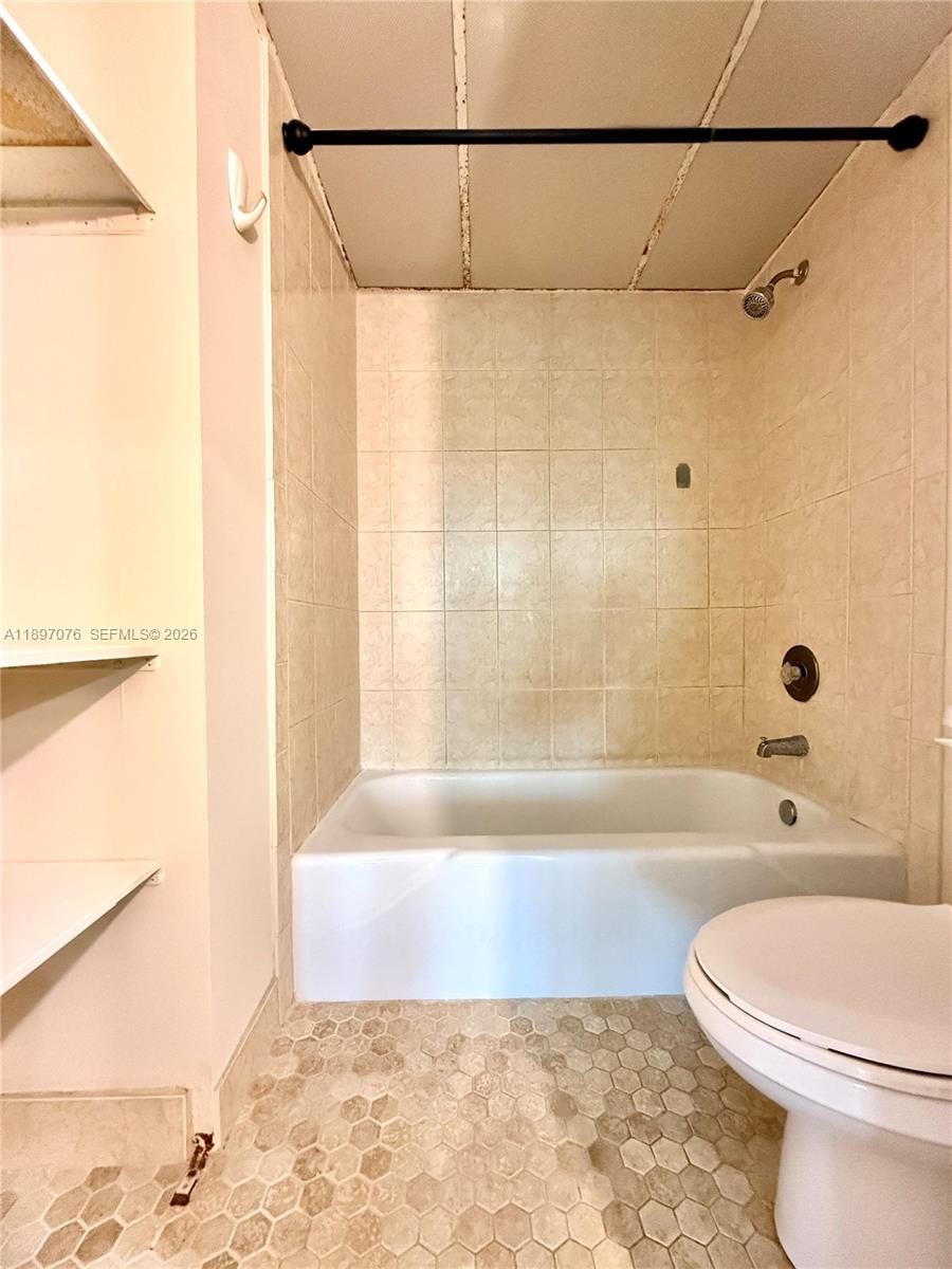 INTERNATIONAL VILLAGE AT - Residential