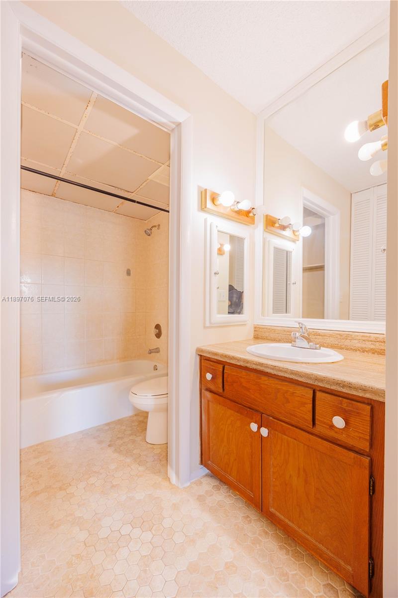 INTERNATIONAL VILLAGE AT - Residential