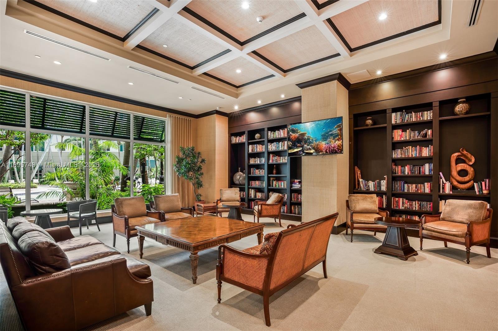 VERANDA CONDO - Residential Lease