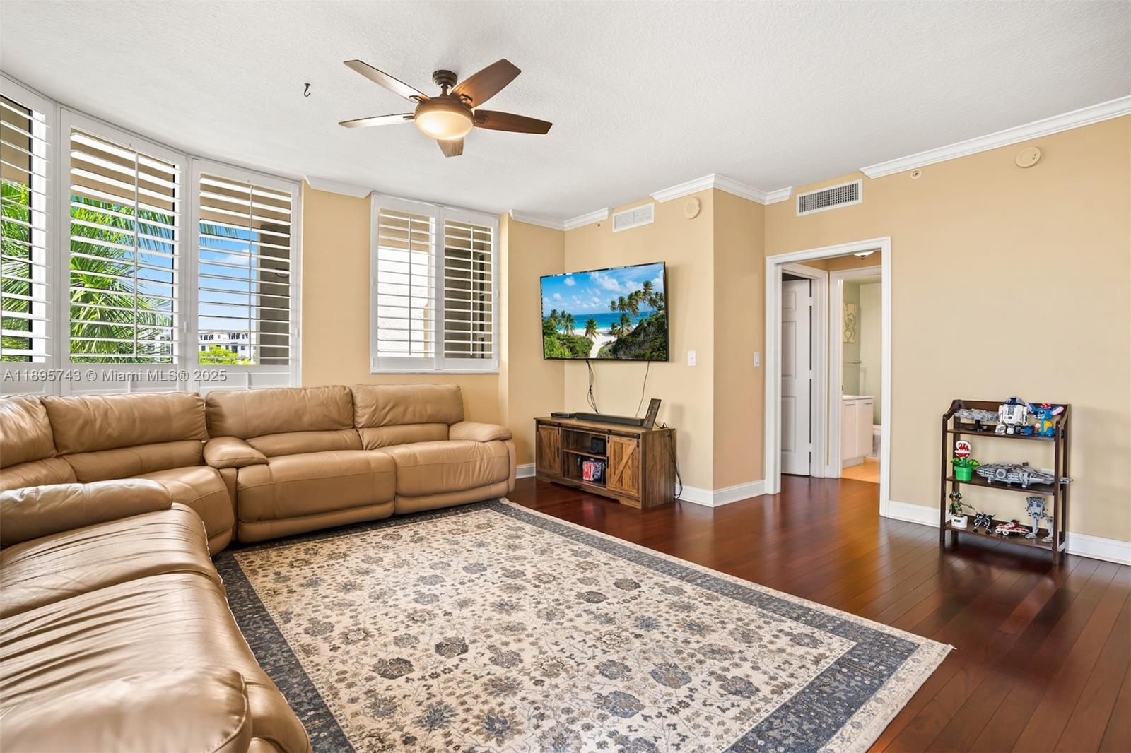 VERANDA CONDO - Residential Lease