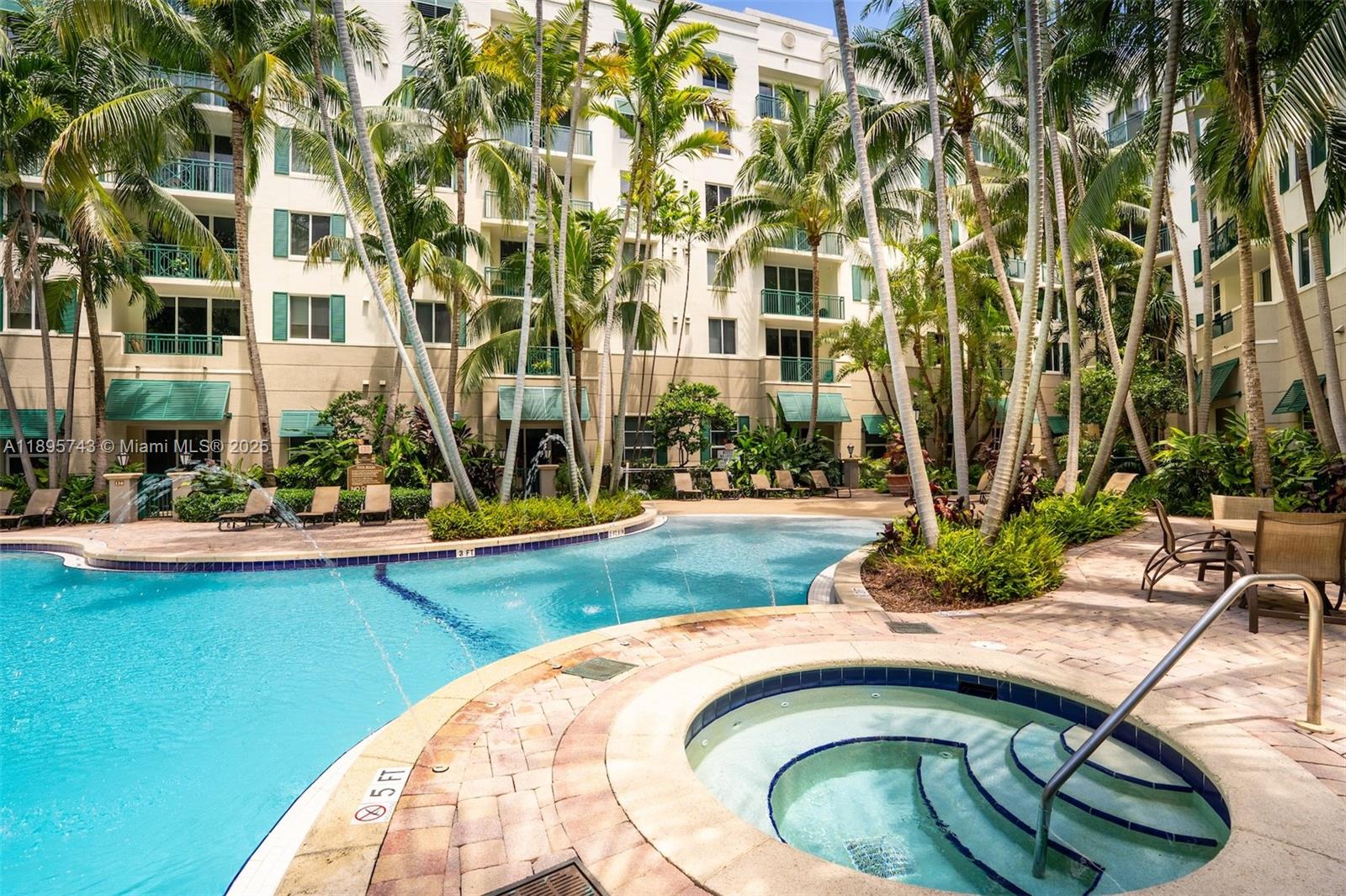 VERANDA CONDO - Residential Lease