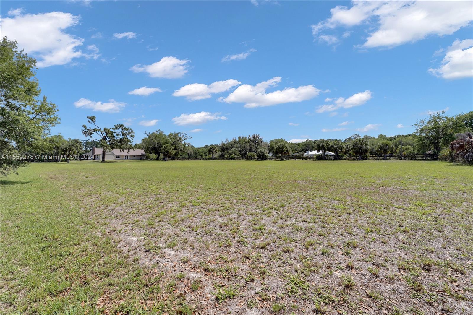 FOX CREEK ACRES - Residential