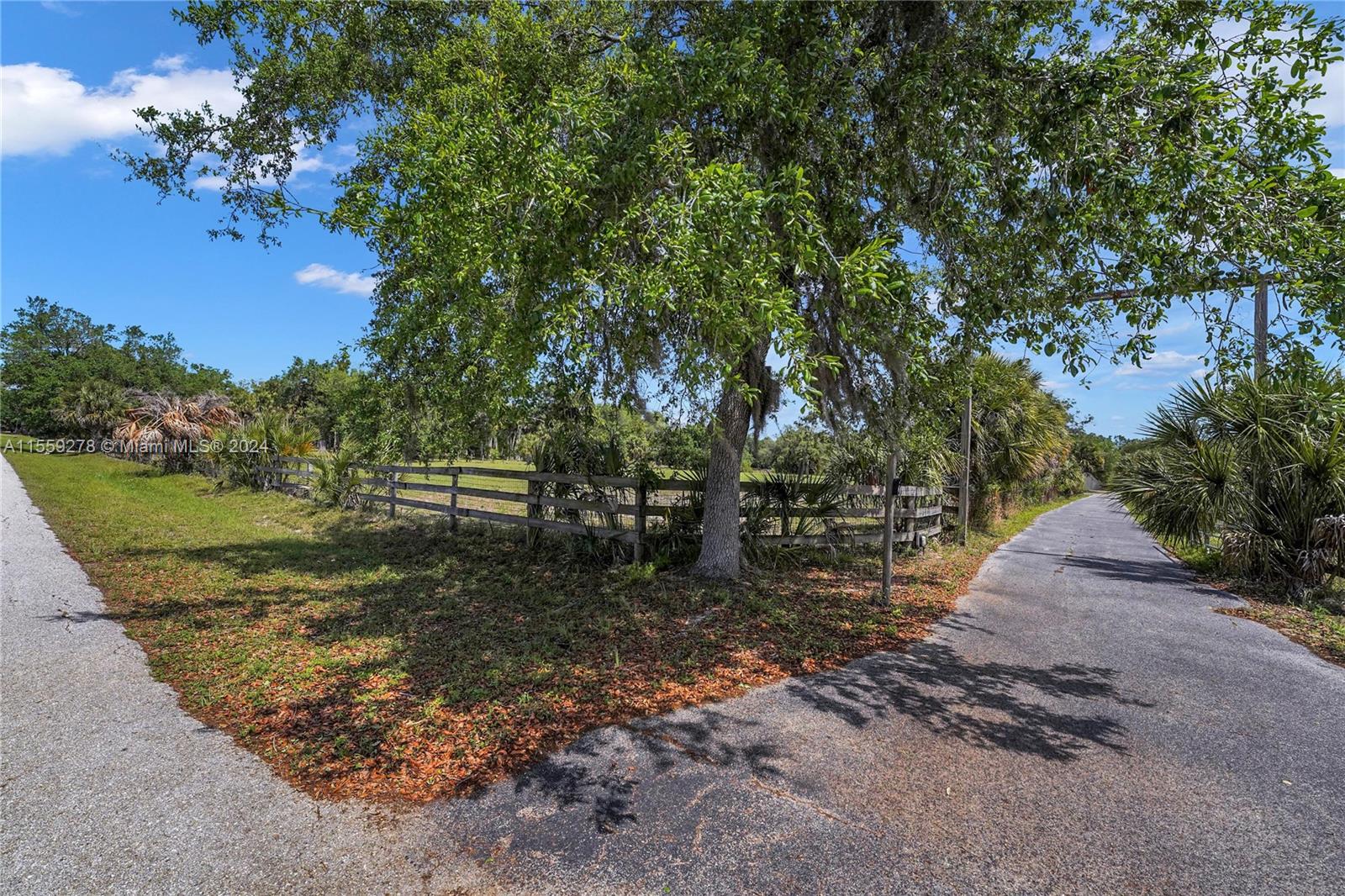 FOX CREEK ACRES - Residential
