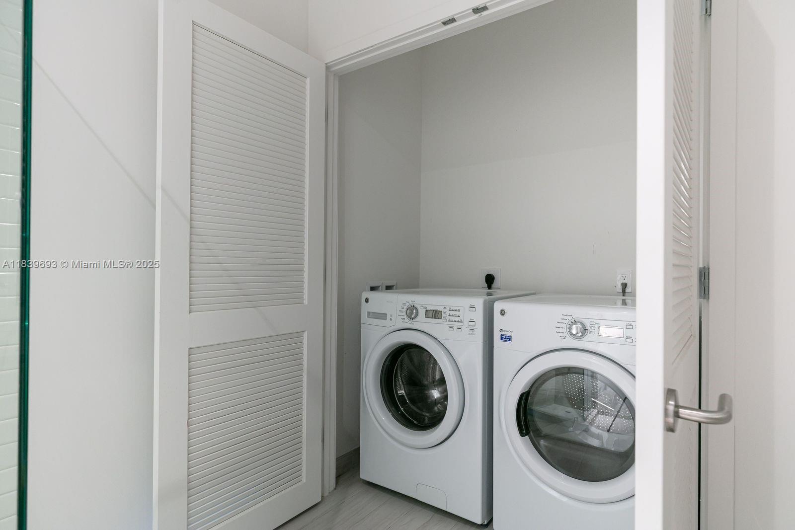 4010 SOUTH OCEAN CONDO - Residential