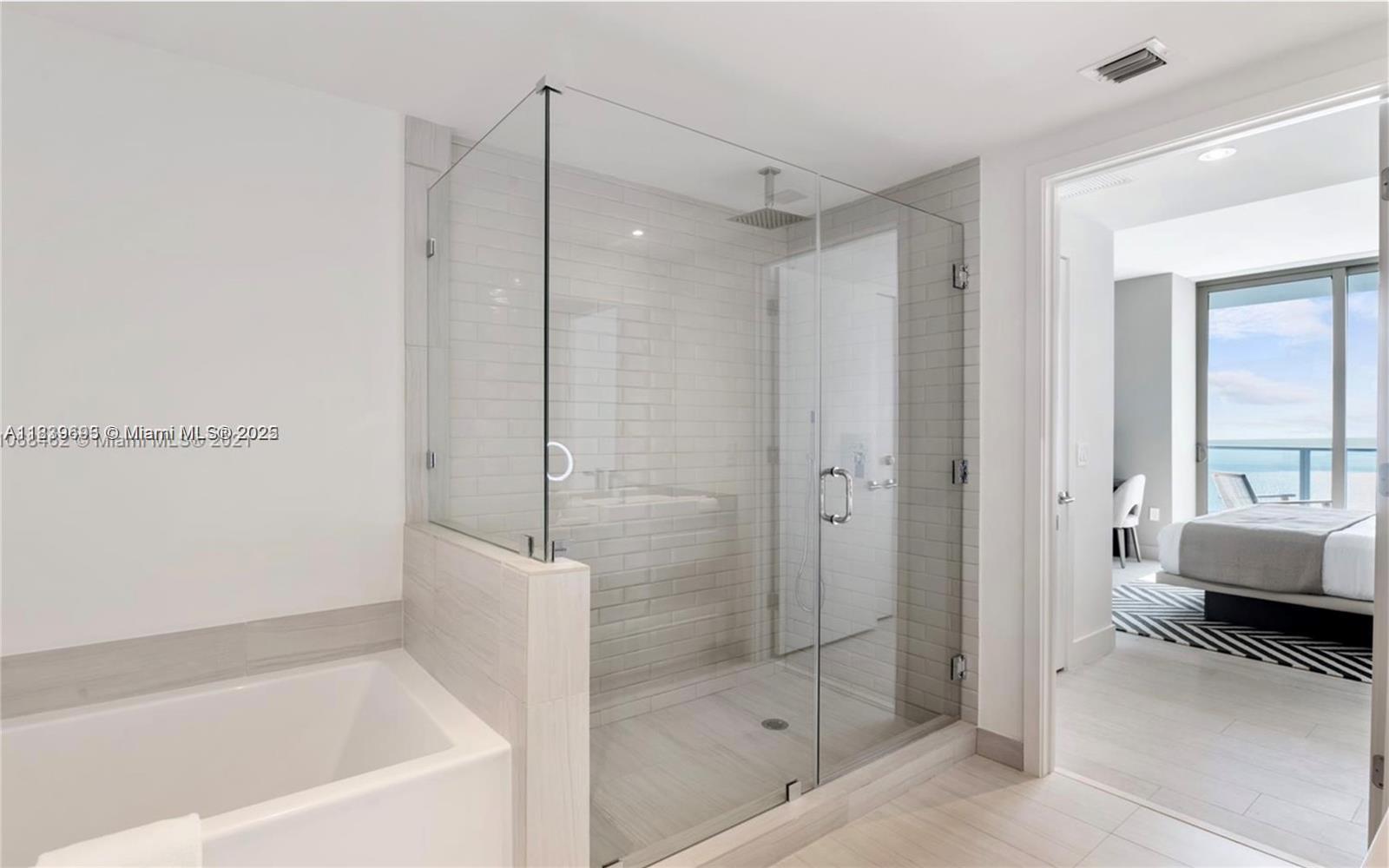 4010 SOUTH OCEAN CONDO - Residential