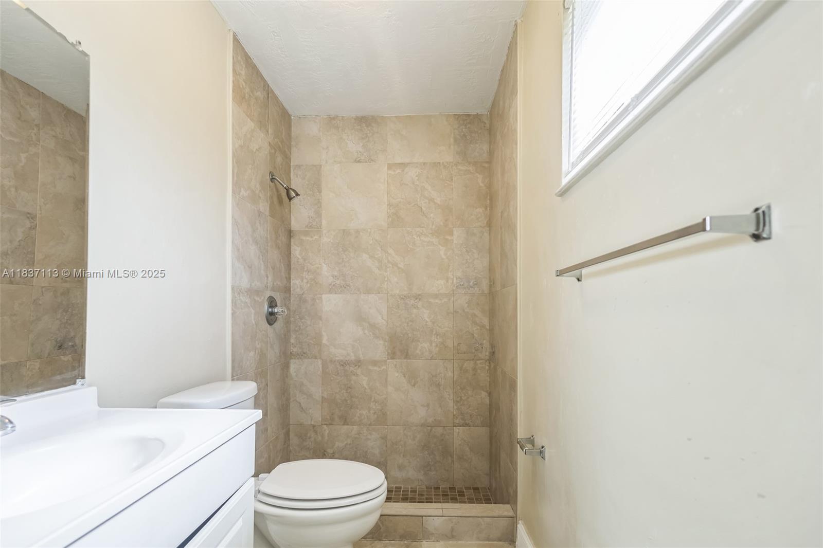 SUNRISE GOLF VILLAGE - Residential