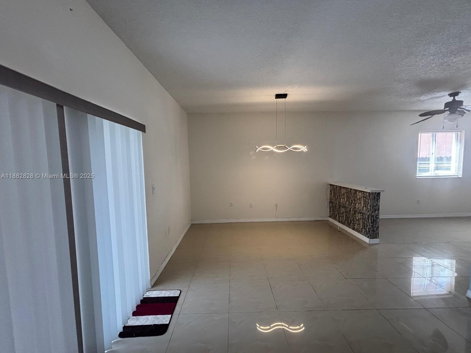 GARDENS OF HOMESTEAD - Residential Lease