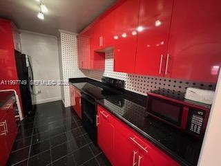 VISTA VERDE TOWNHOUSE - Residential