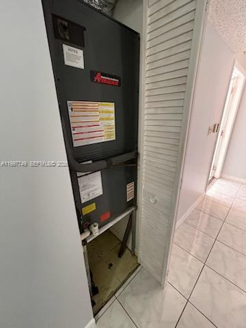 VISTA VERDE TOWNHOUSE - Residential