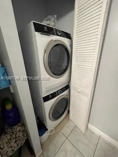 VISTA VERDE TOWNHOUSE - Residential