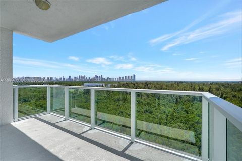 14951 Royal Oaks Ln 1105 North Miami FL 33181