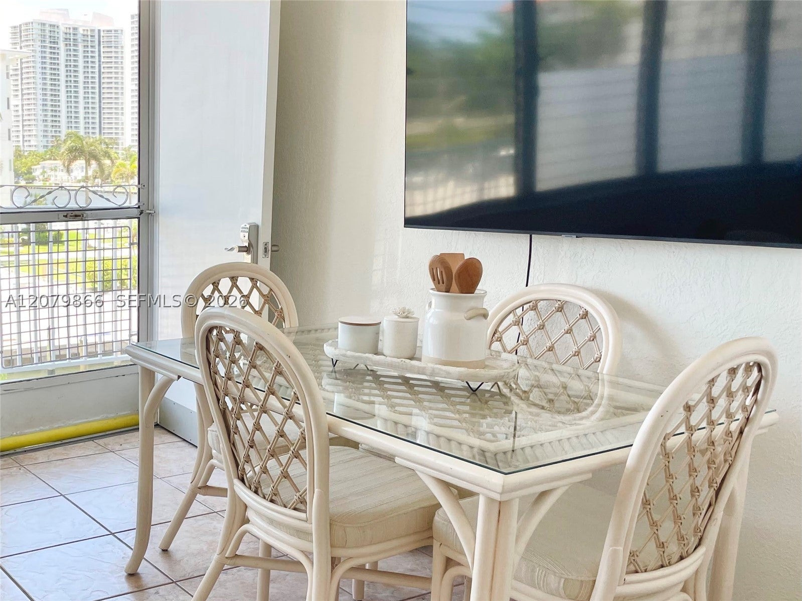 3177 S Ocean Dr 321