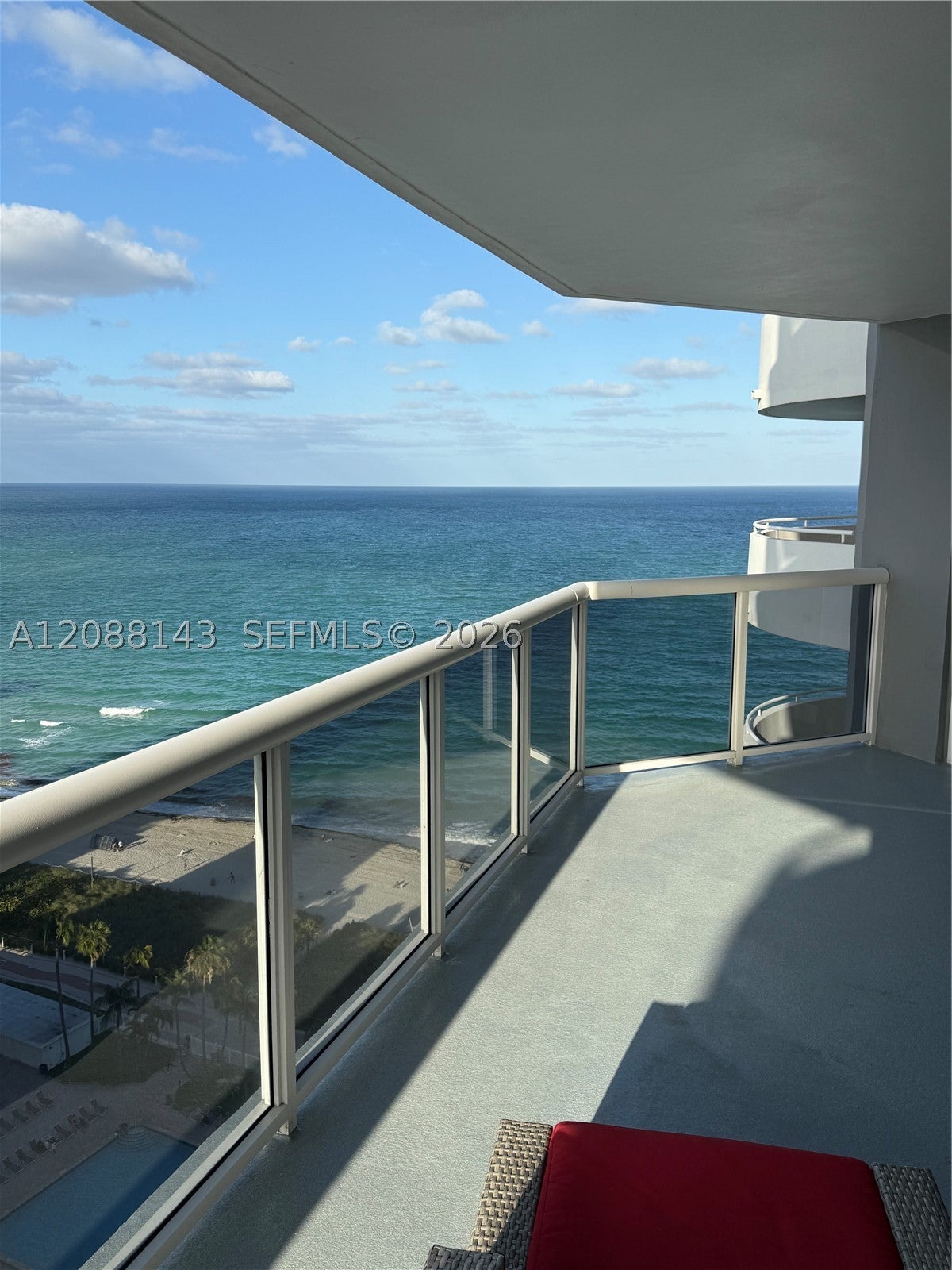 6301 Collins Ave 2108