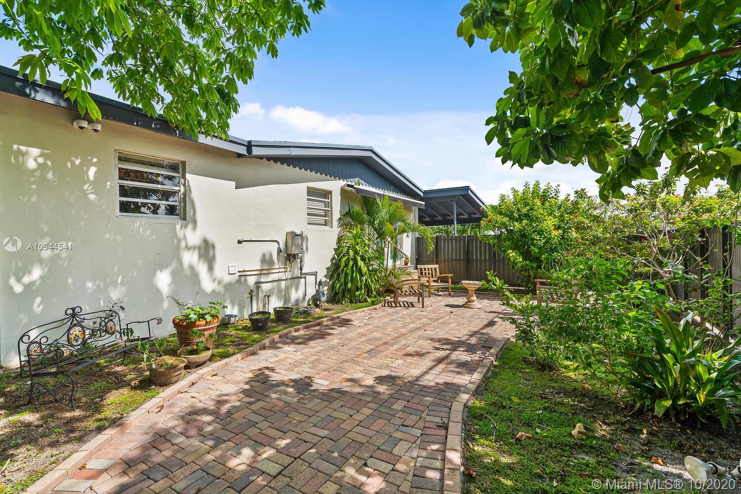 CORAL GLADE HEIGHTS - Residential