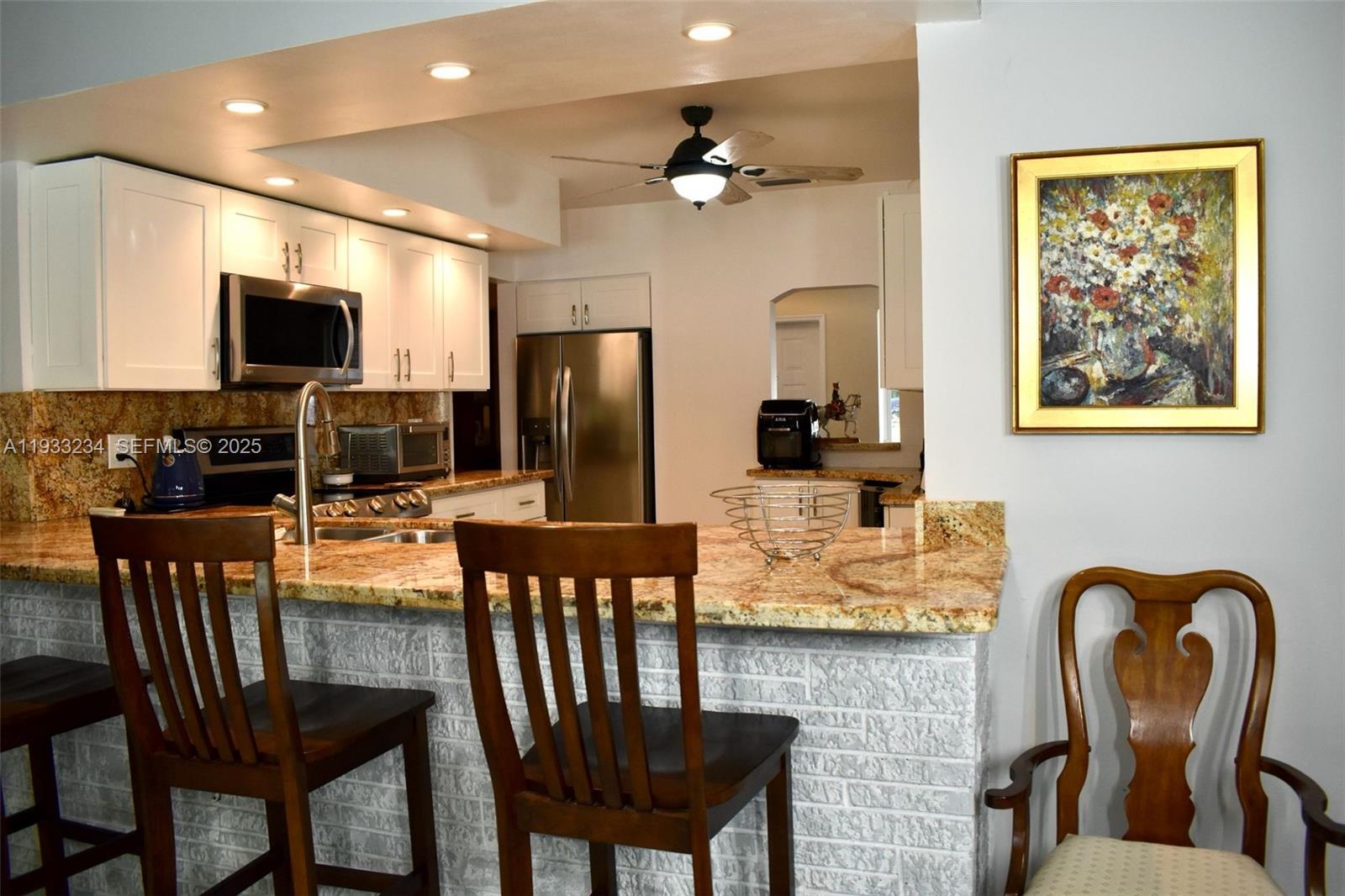 HOLLYWOOD HILLS AMEN PLAT - Residential