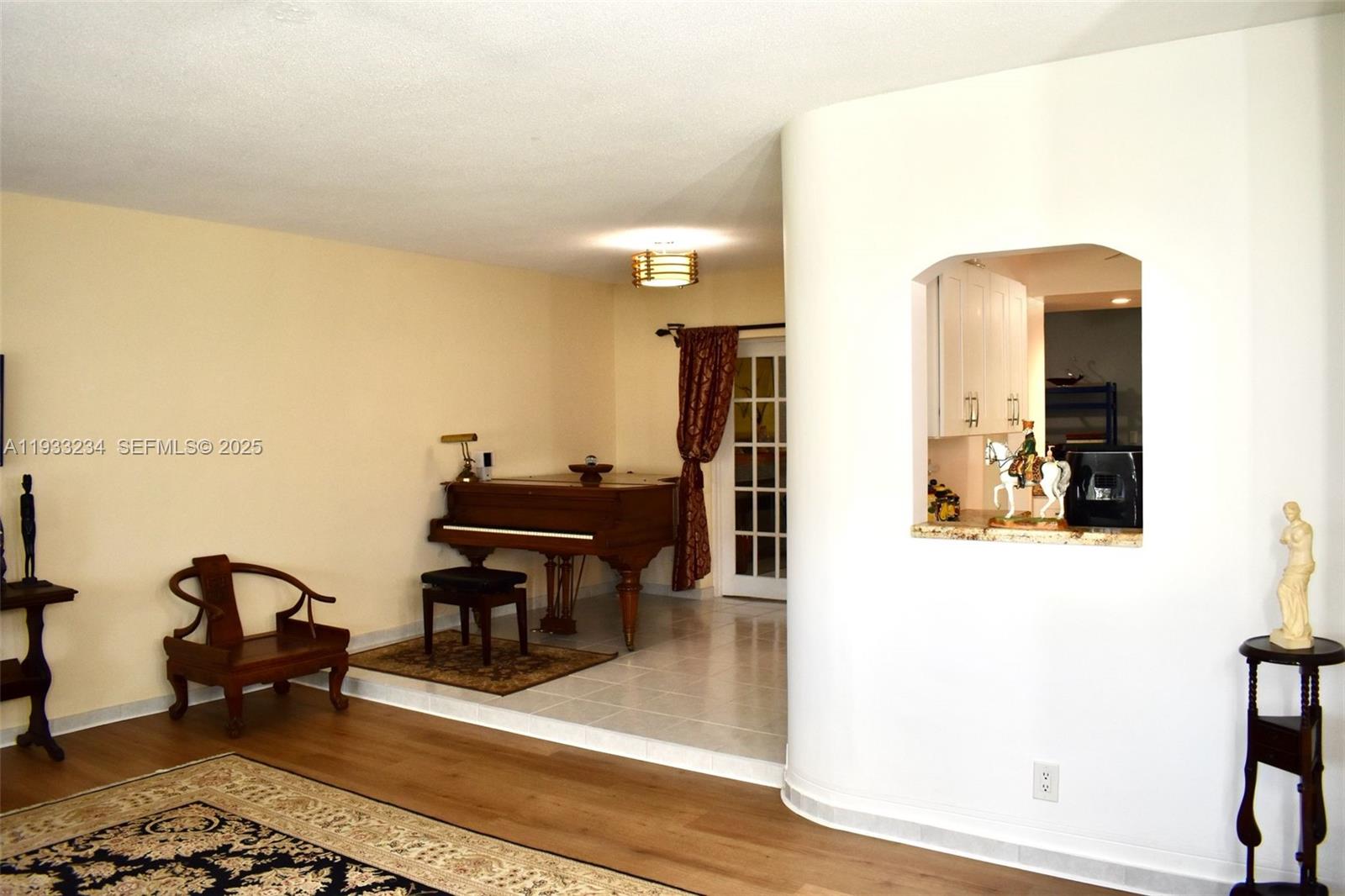 HOLLYWOOD HILLS AMEN PLAT - Residential