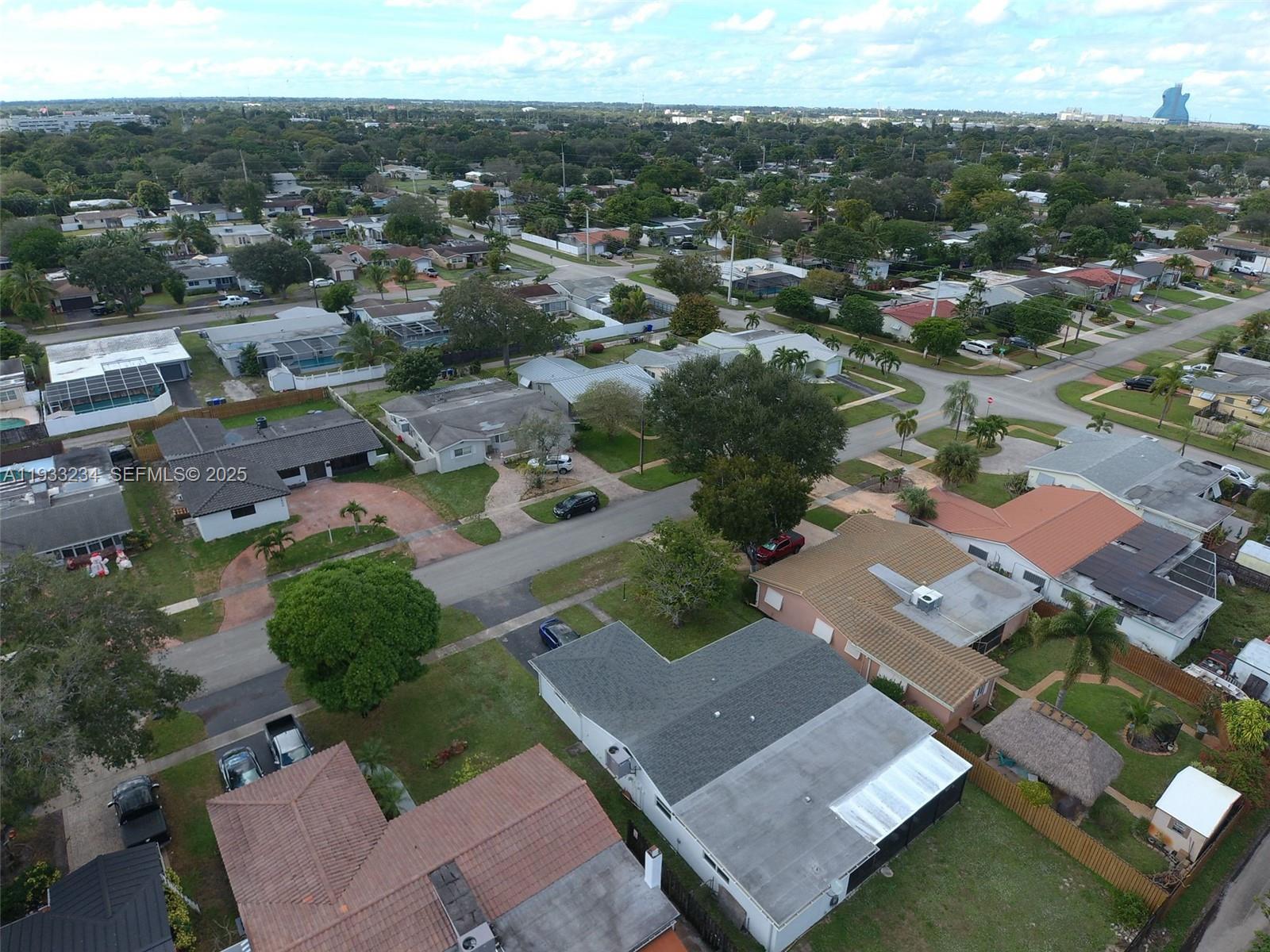 HOLLYWOOD HILLS AMEN PLAT - Residential