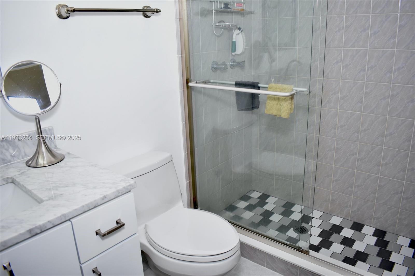 HOLLYWOOD HILLS AMEN PLAT - Residential