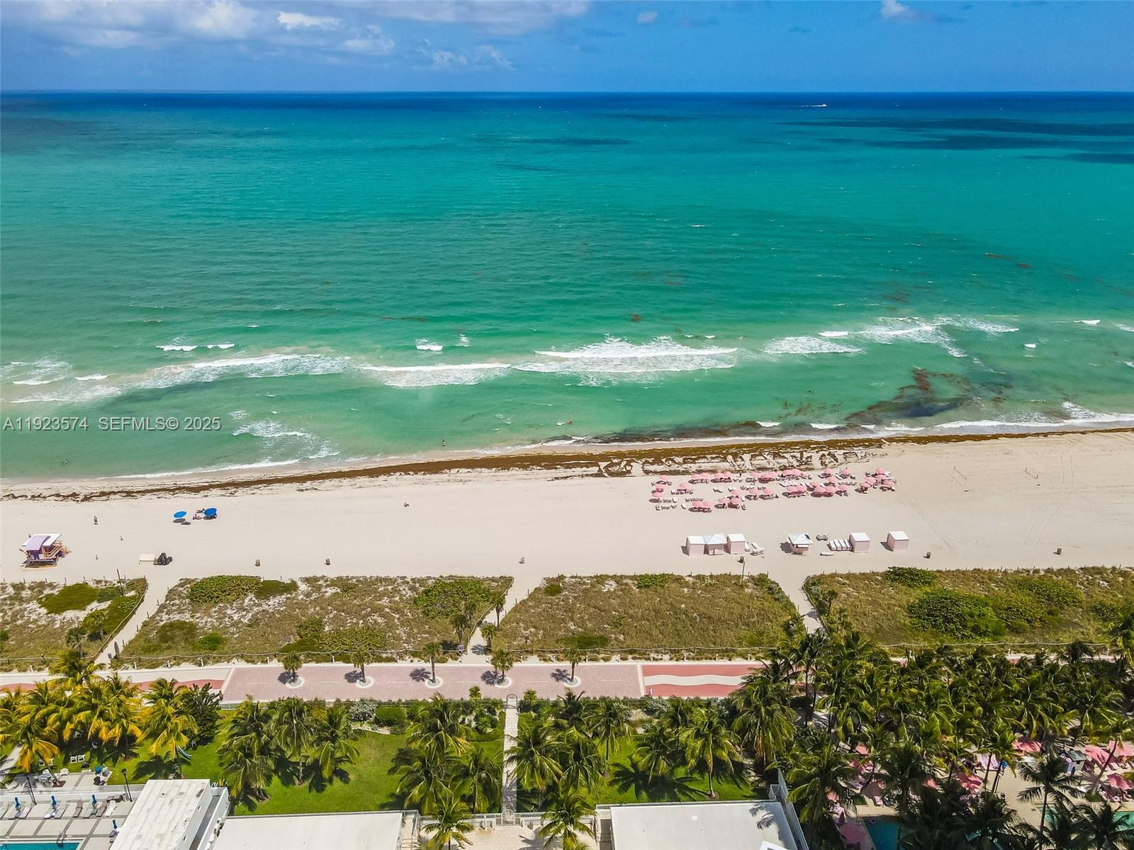 THE EXECUTIVE CONDO - Residential Lease