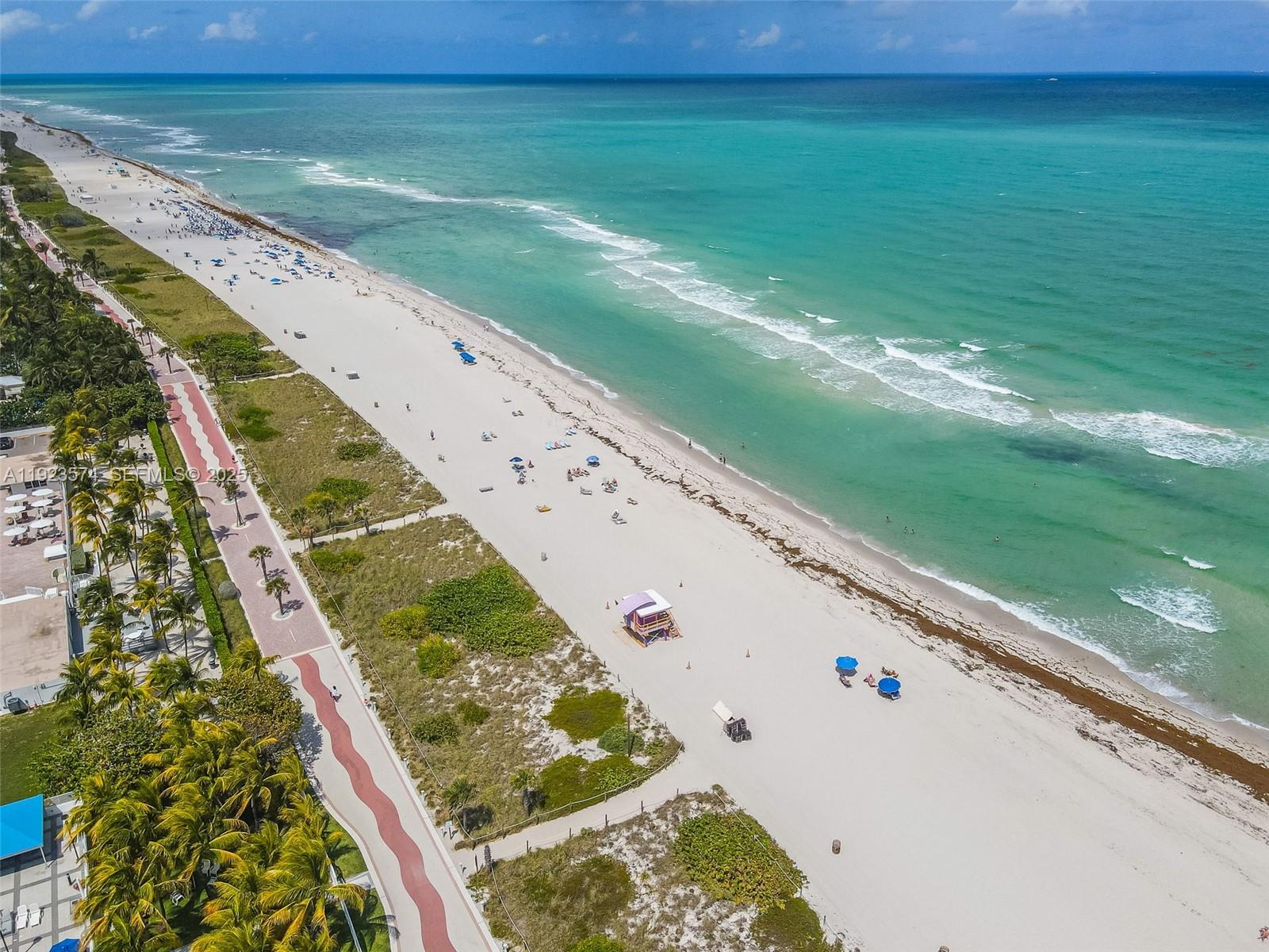 THE EXECUTIVE CONDO - Residential Lease