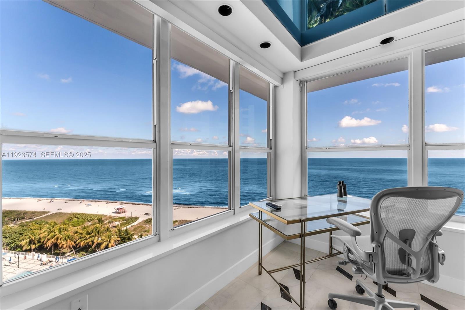 THE EXECUTIVE CONDO - Residential Lease