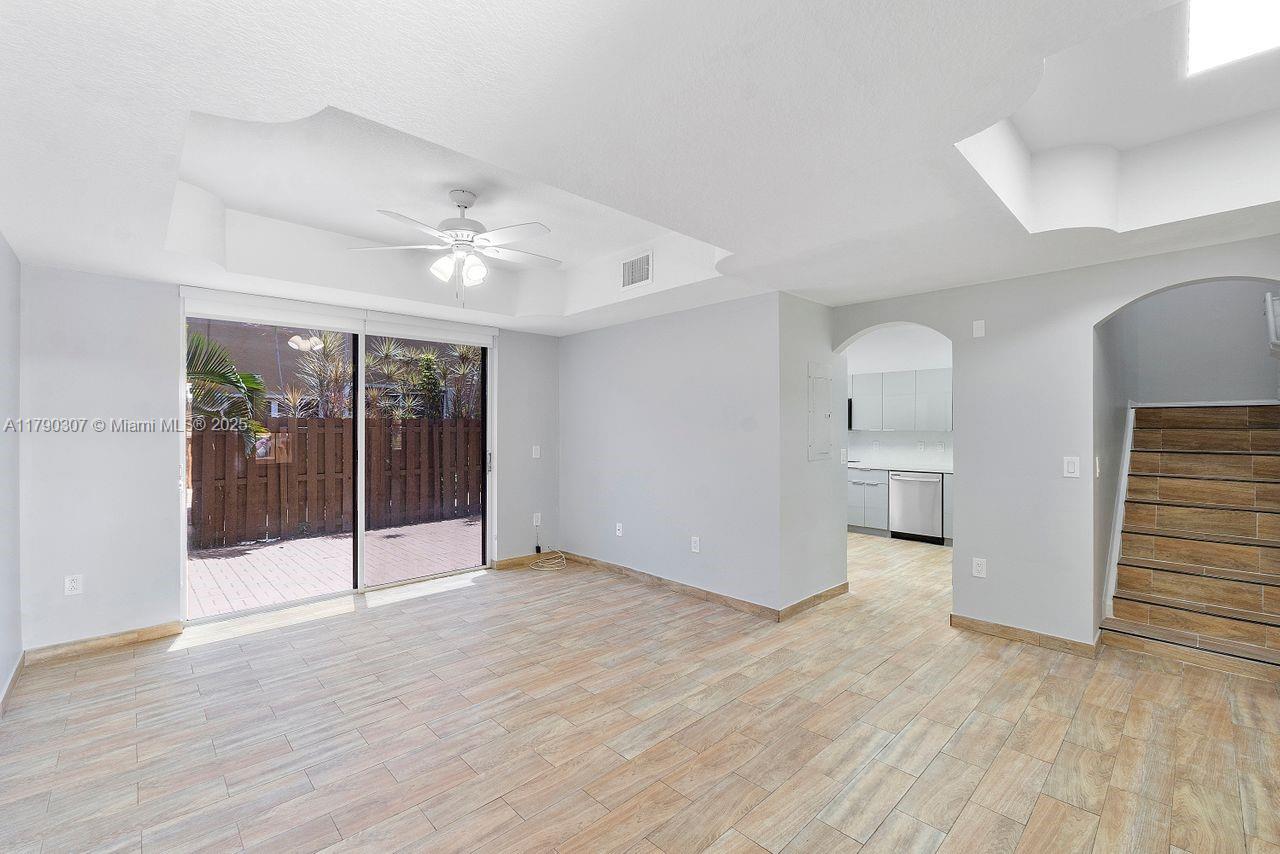 8444 NW 141st Ter 3904