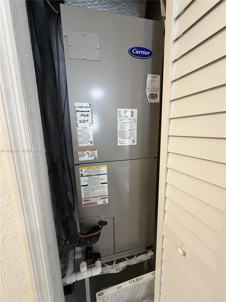 CAROL CITY - Residential