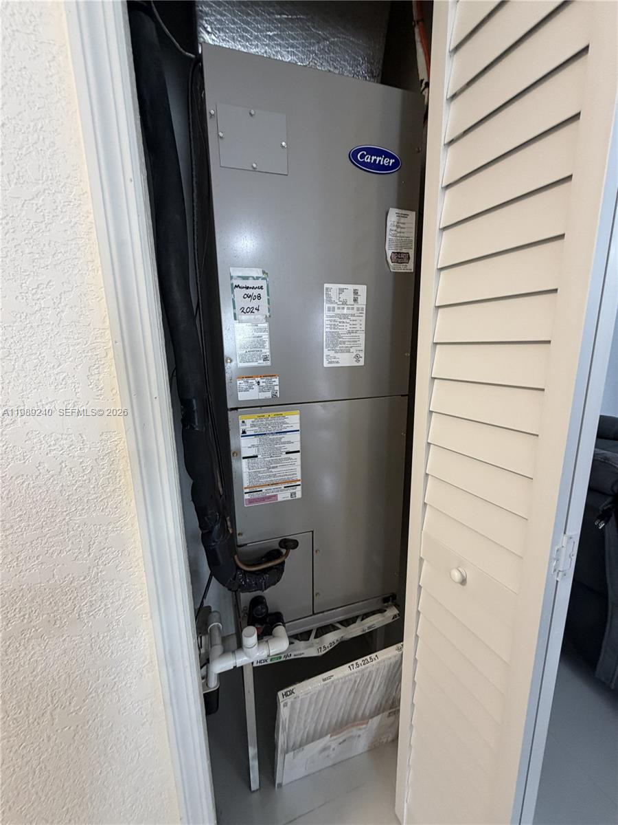 CAROL CITY - Residential