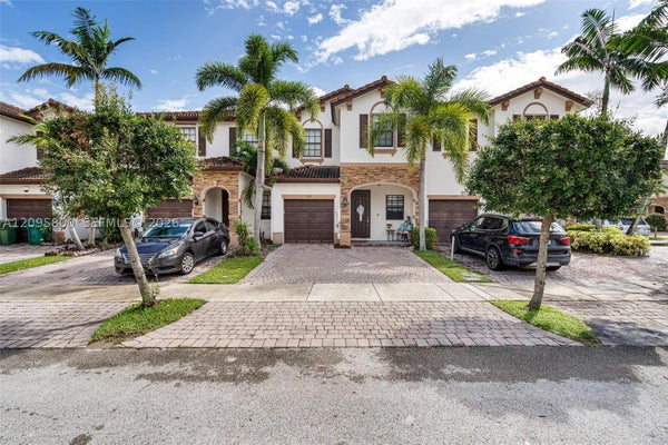 343 NE 37TH TER, HOMESTEAD, FL 33033 - Image 7ecfd49d222ea1534d4dcce473eea4fc/2438044485