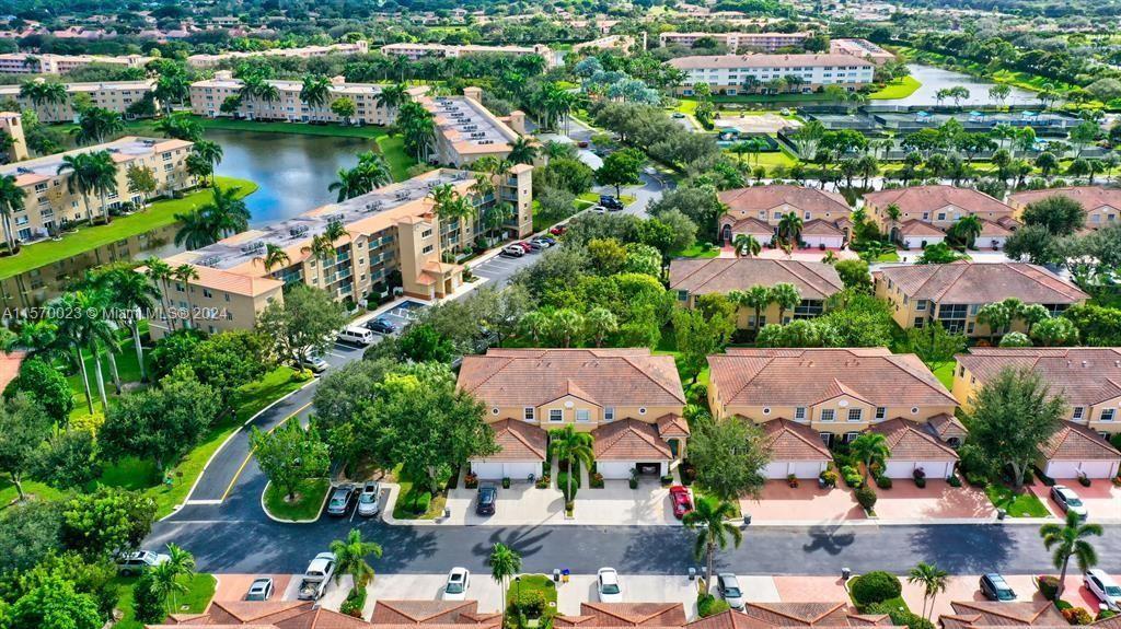 Property for Sale at 12485 Crystal Pointe Dr 101, Boynton Beach, Palm Beach County, Florida - Bedrooms: 3 
Bathrooms: 2  - $385,000