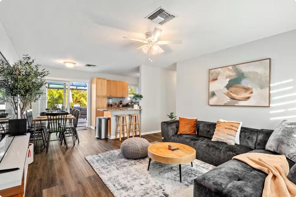 Photo of 2117 Longwood Rd #N/A, West Palm Beach, FL 33409 (MLS # A12011907)