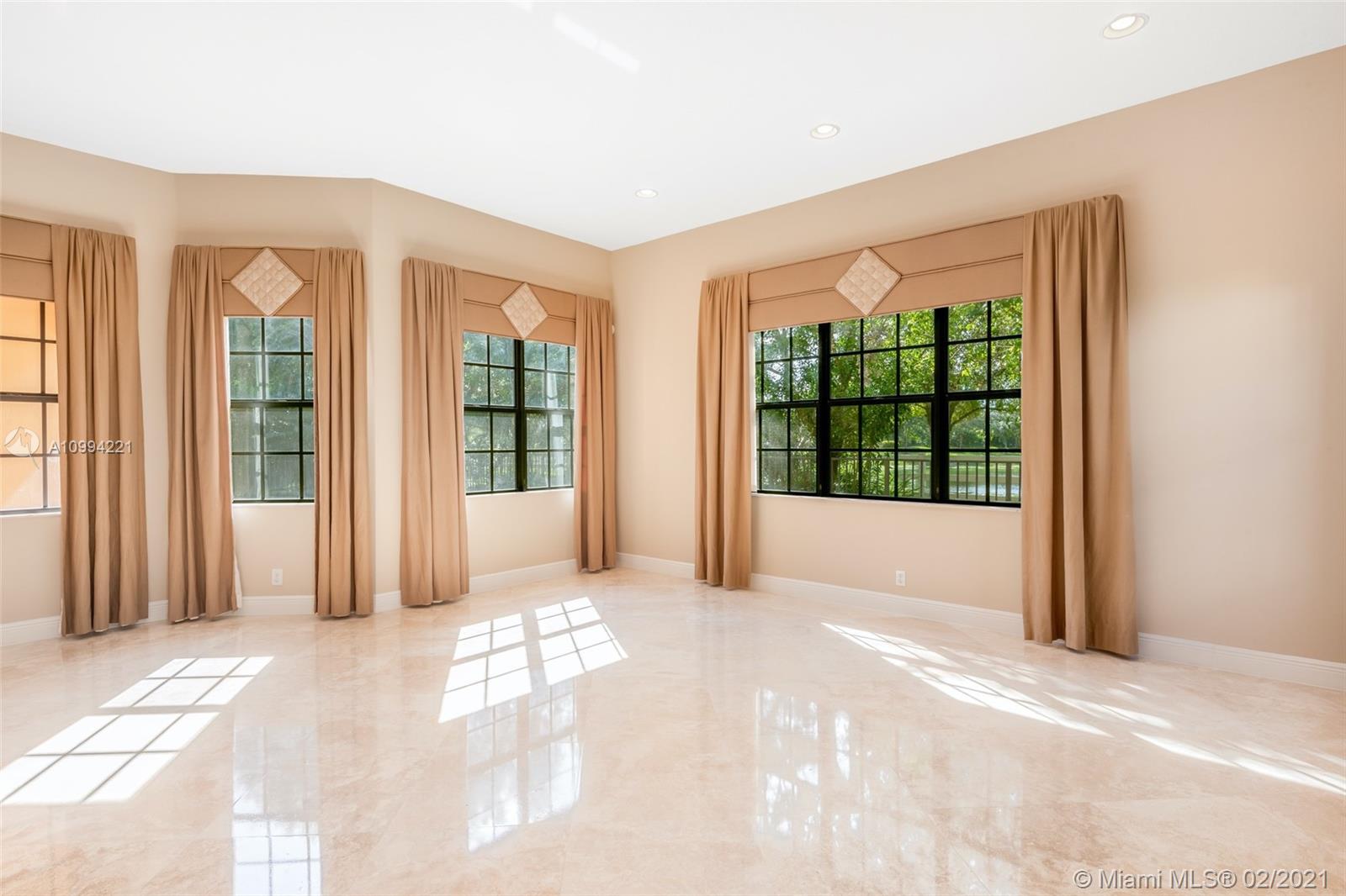 PARKLAND ESTATES - Residential Lease