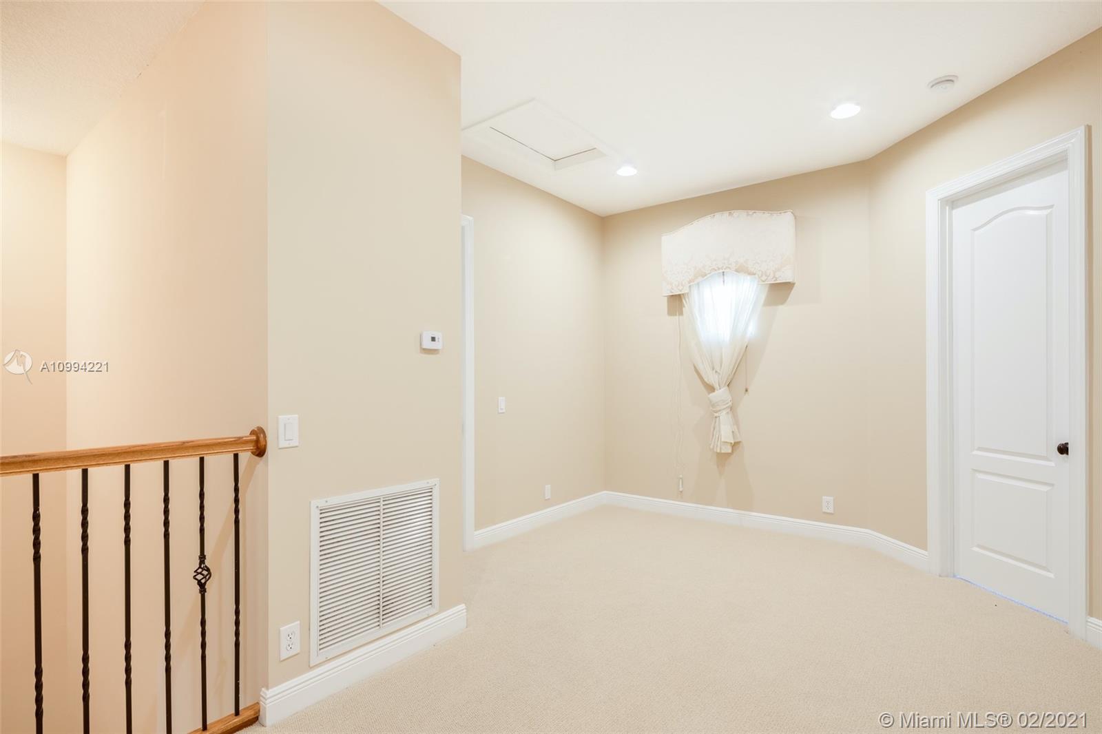 PARKLAND ESTATES - Residential Lease